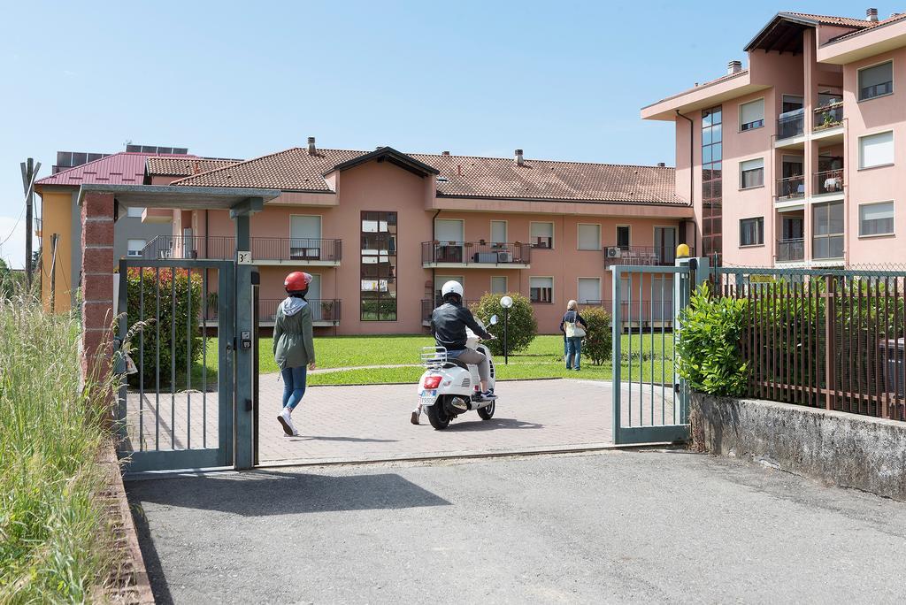 Airone Apartment Novara Bagian luar foto